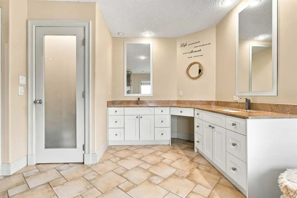 73 Hidden Creek Park NW