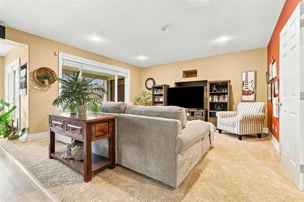73 Hidden Creek Park NW