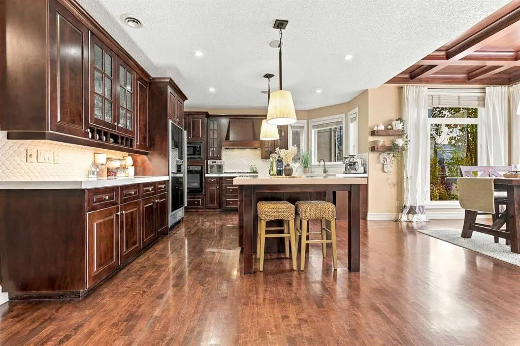 73 Hidden Creek Park NW