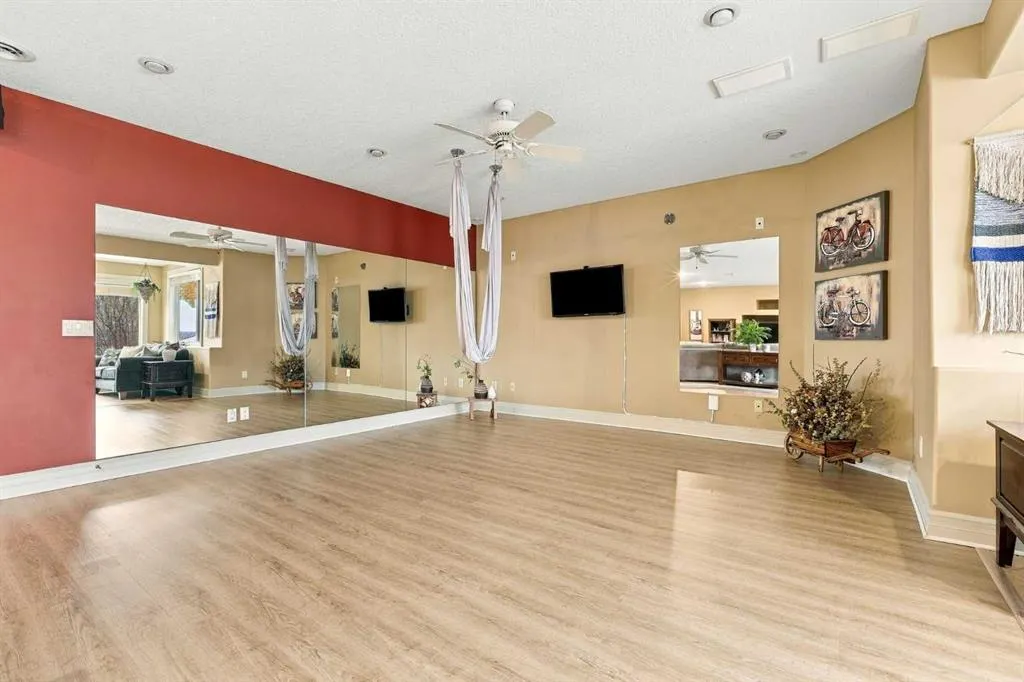73 Hidden Creek Park NW