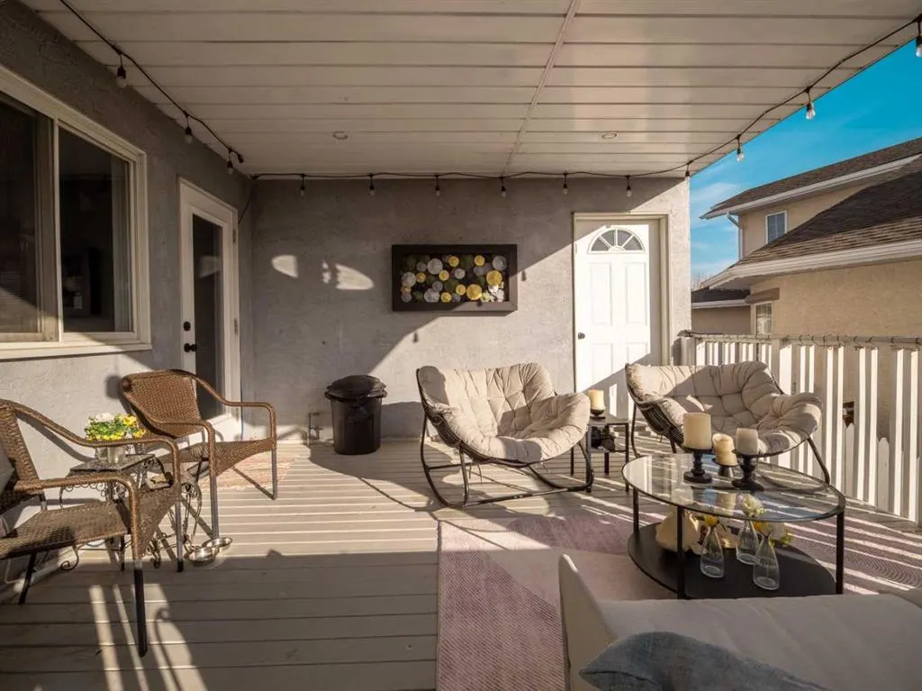 55 Assiniboia Road W