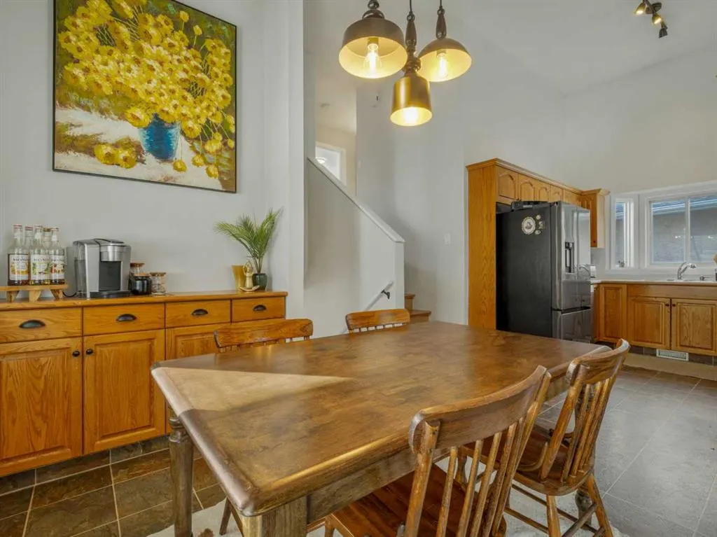 55 Assiniboia Road W