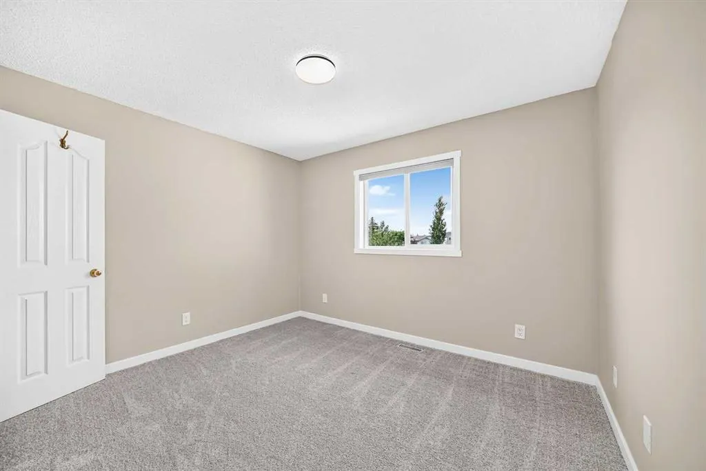 151 Applestone Park SE