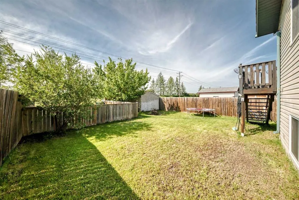 116 Iverson Close
