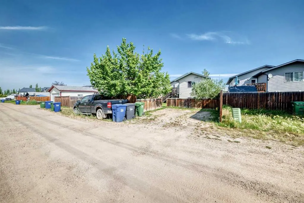 116 Iverson Close