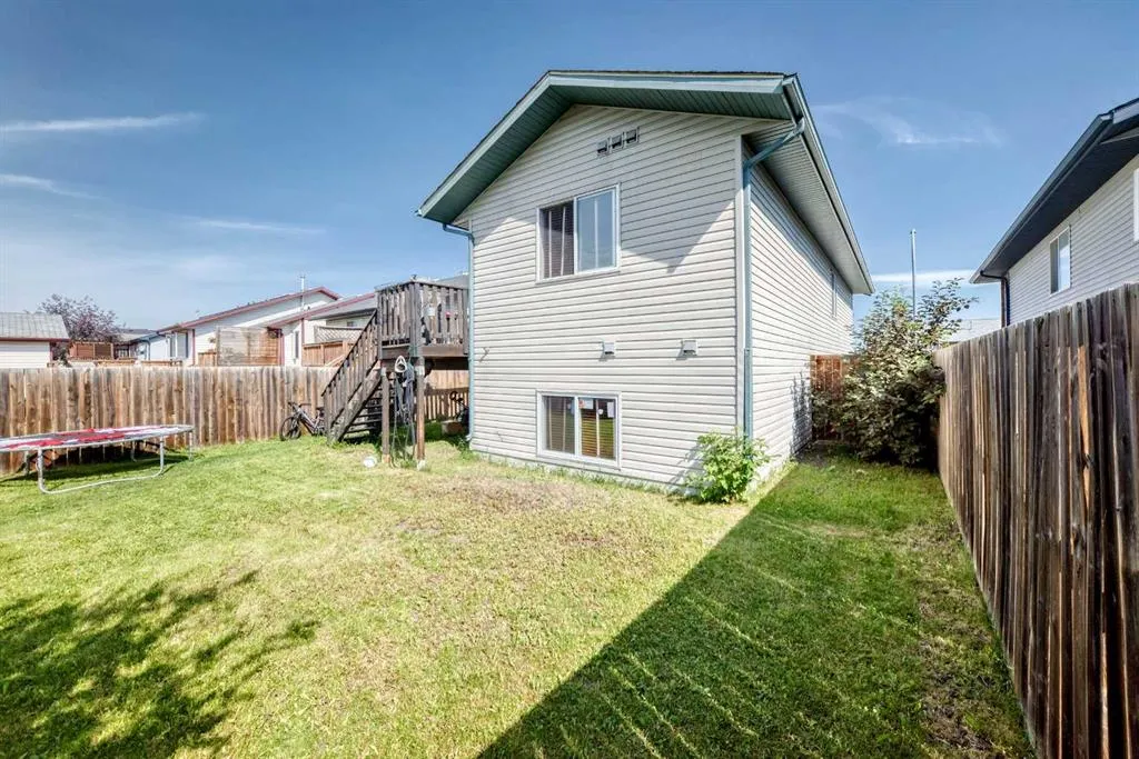 116 Iverson Close