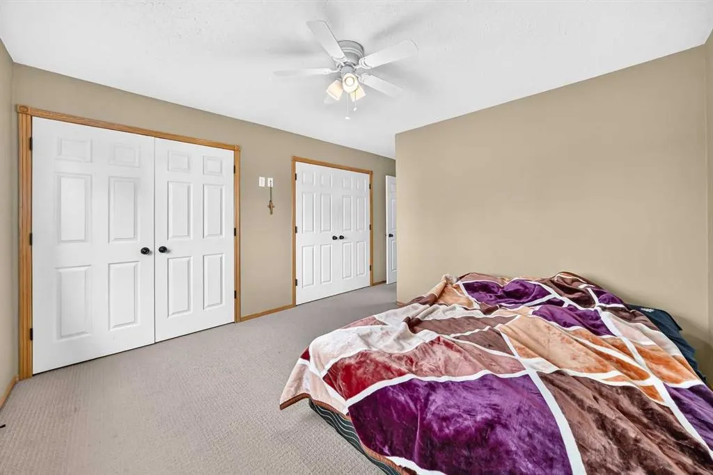 116 Iverson Close