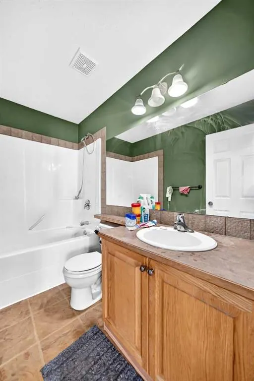 116 Iverson Close