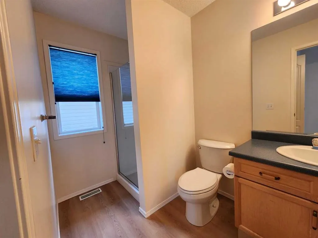 102 Somervale Green SW