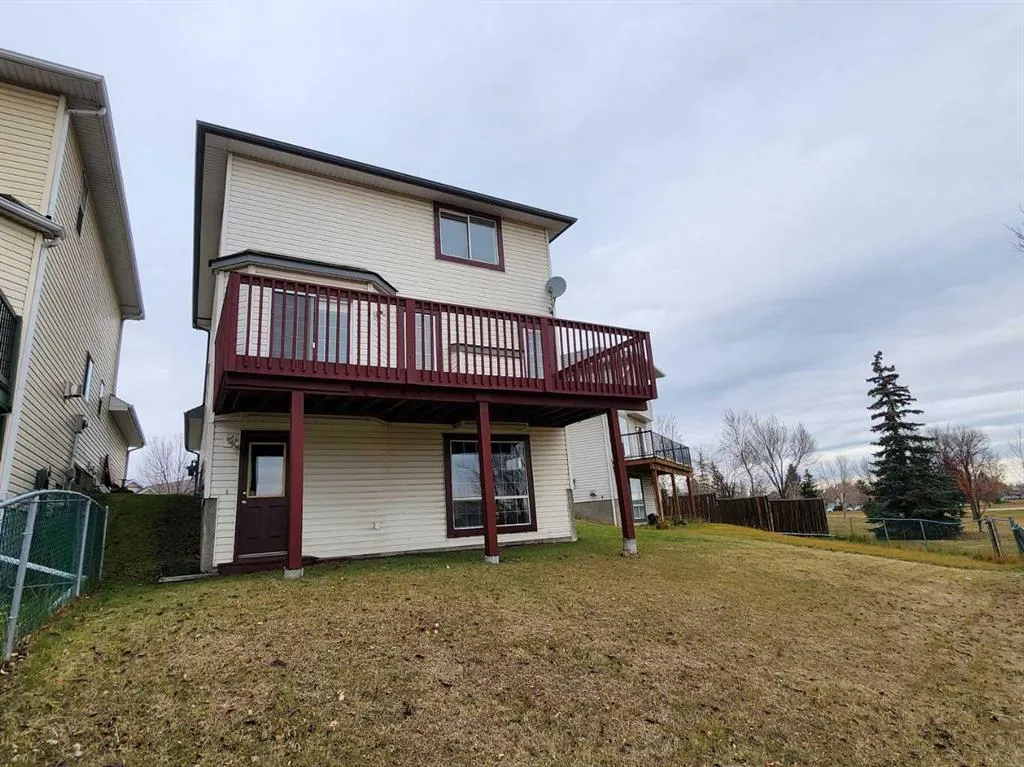 102 Somervale Green SW