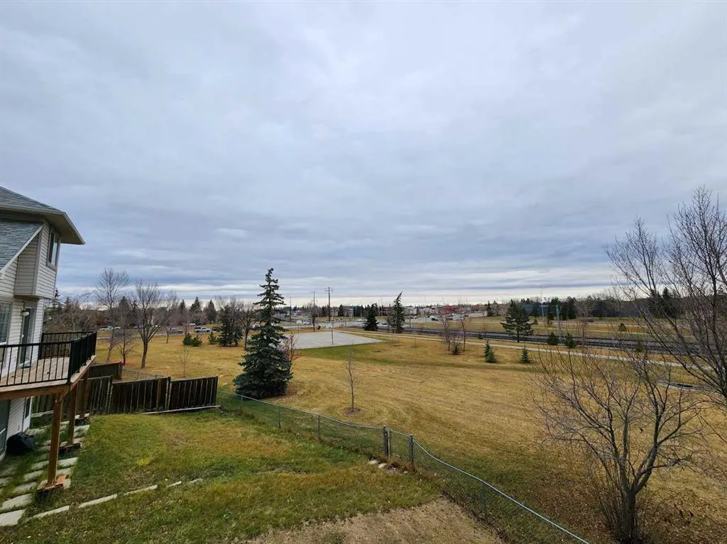 102 Somervale Green SW