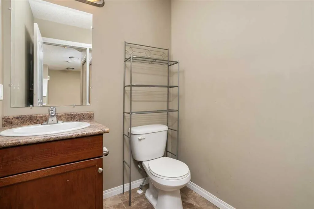 6802 50 Avenue #6