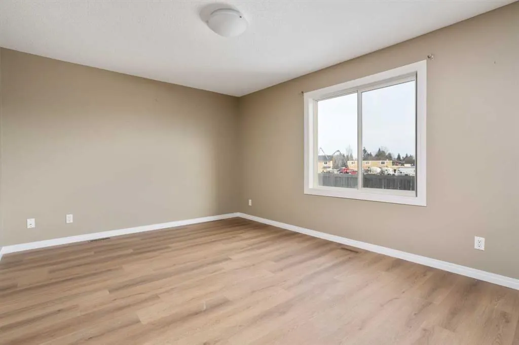 6802 50 Avenue #6