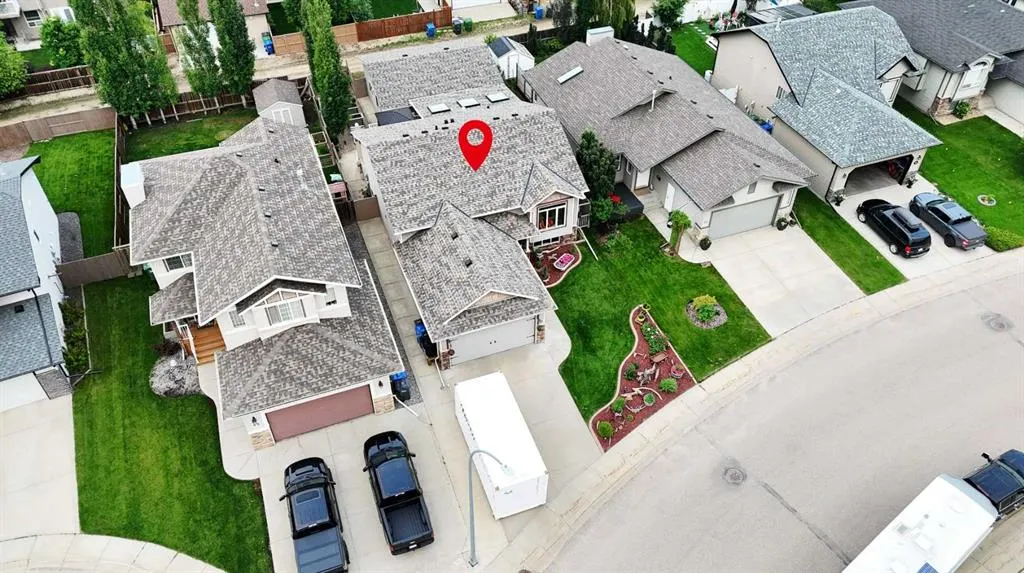 52 Irving Crescent