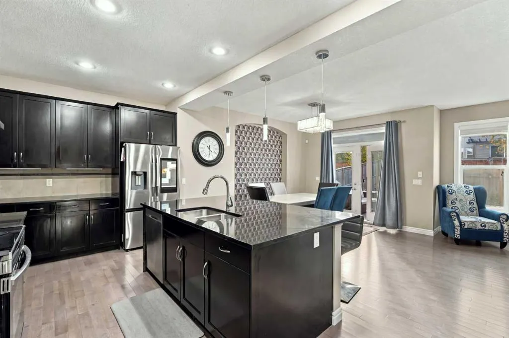 65 Sage Bank Crescent NW