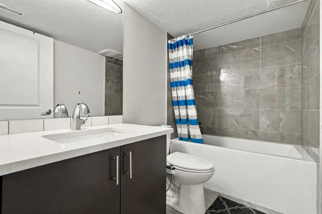 65 Sage Bank Crescent NW