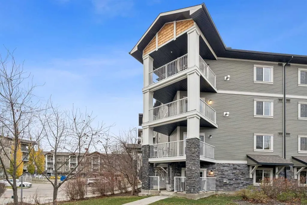 115 Prestwick Villas SE #1312