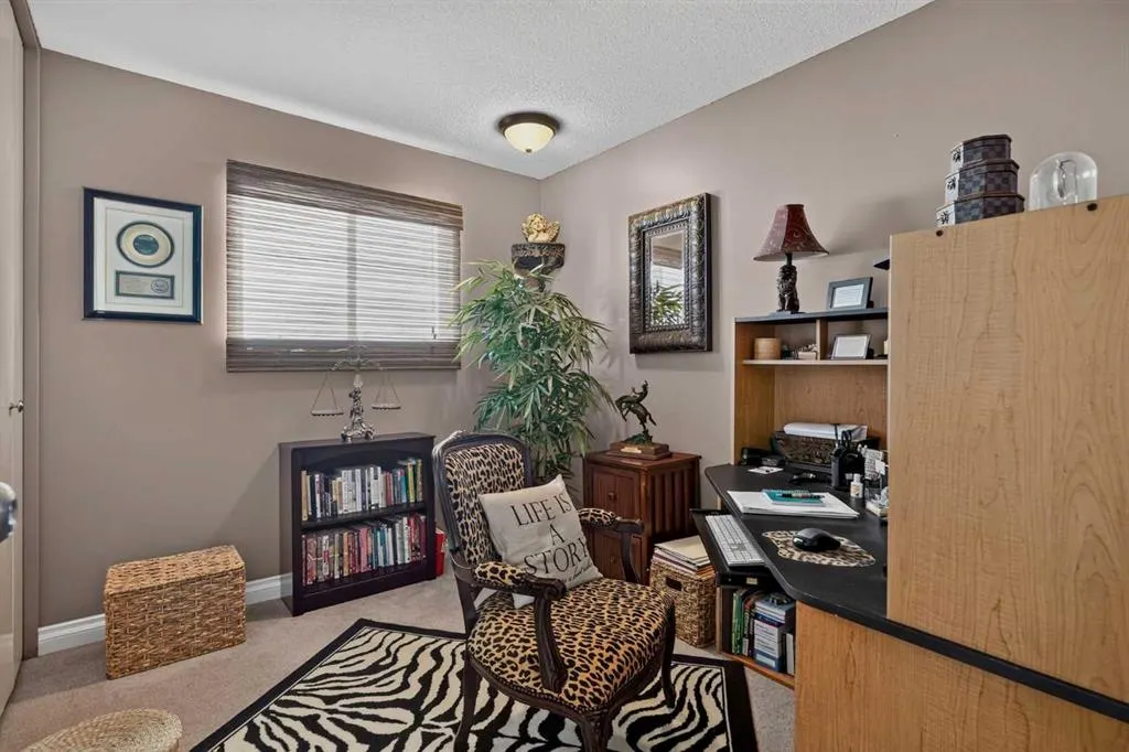 131 Cedarpark Drive SW