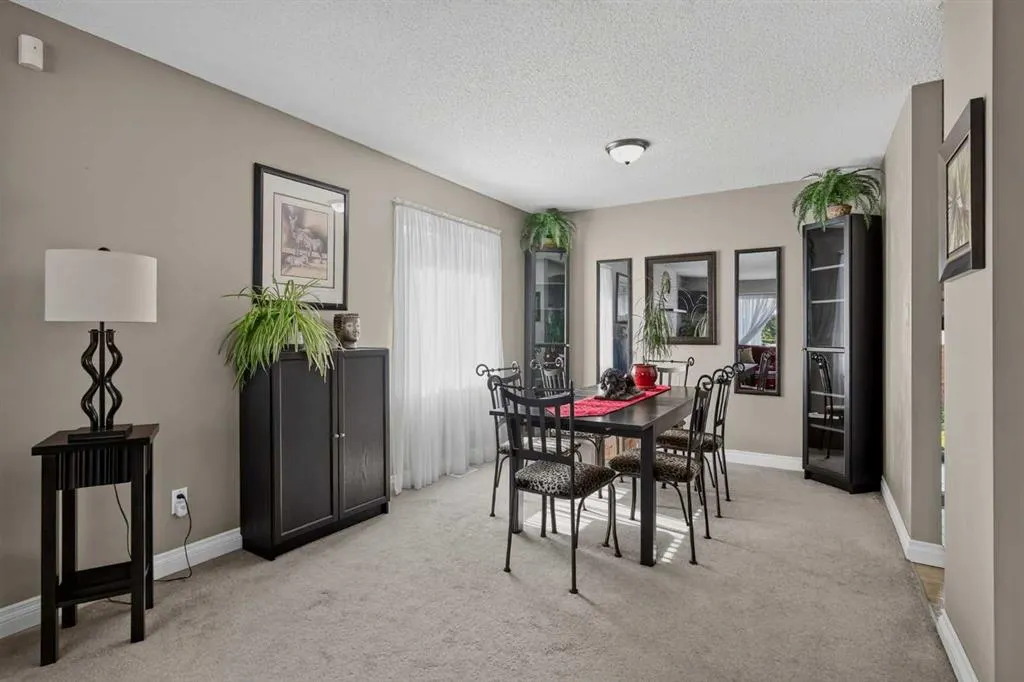 131 Cedarpark Drive SW