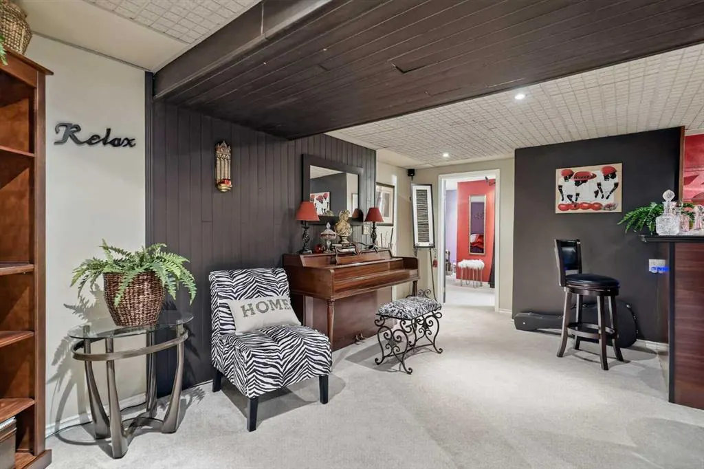 131 Cedarpark Drive SW