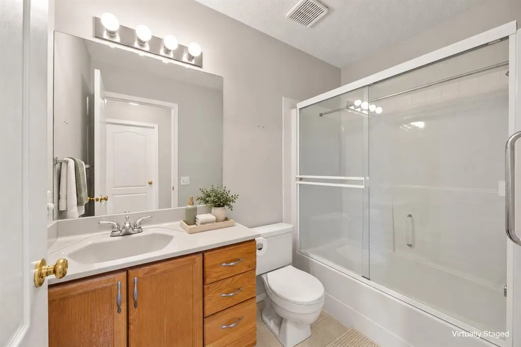 15 Hidden Ranch Crescent NW