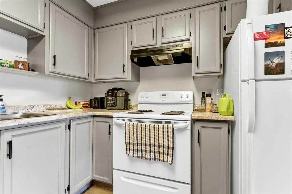 3090 15 Avenue SE #123