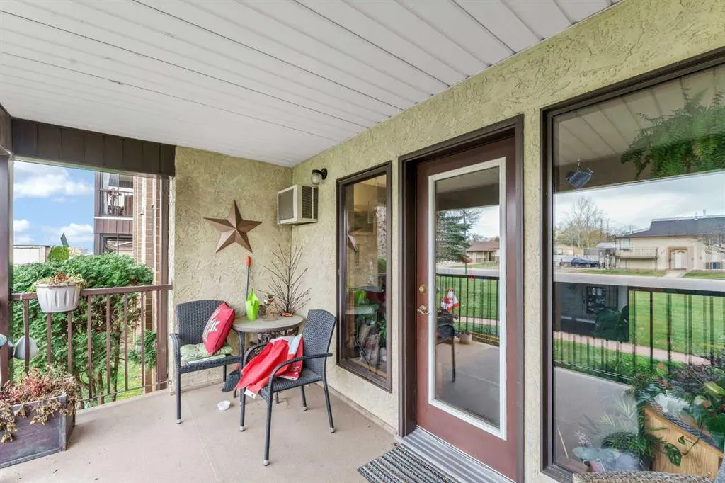 3090 15 Avenue SE #123