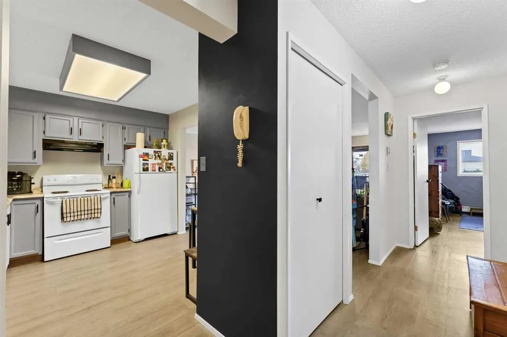 3090 15 Avenue SE #123