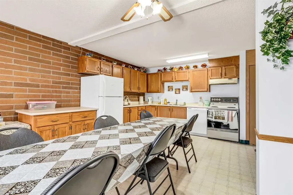 3090 15 Avenue SE #123