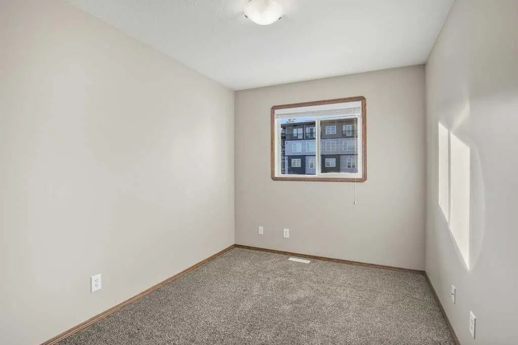 129 Lyons Close