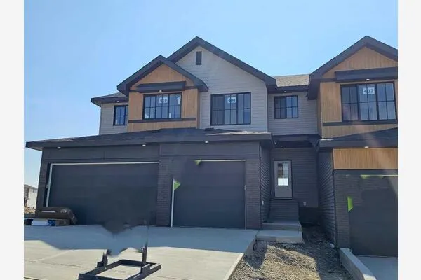 406 Heritage Boulevard