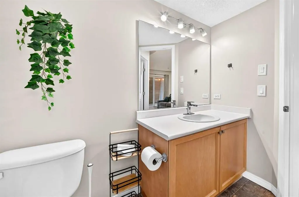 369 Rocky Vista Park NW #302