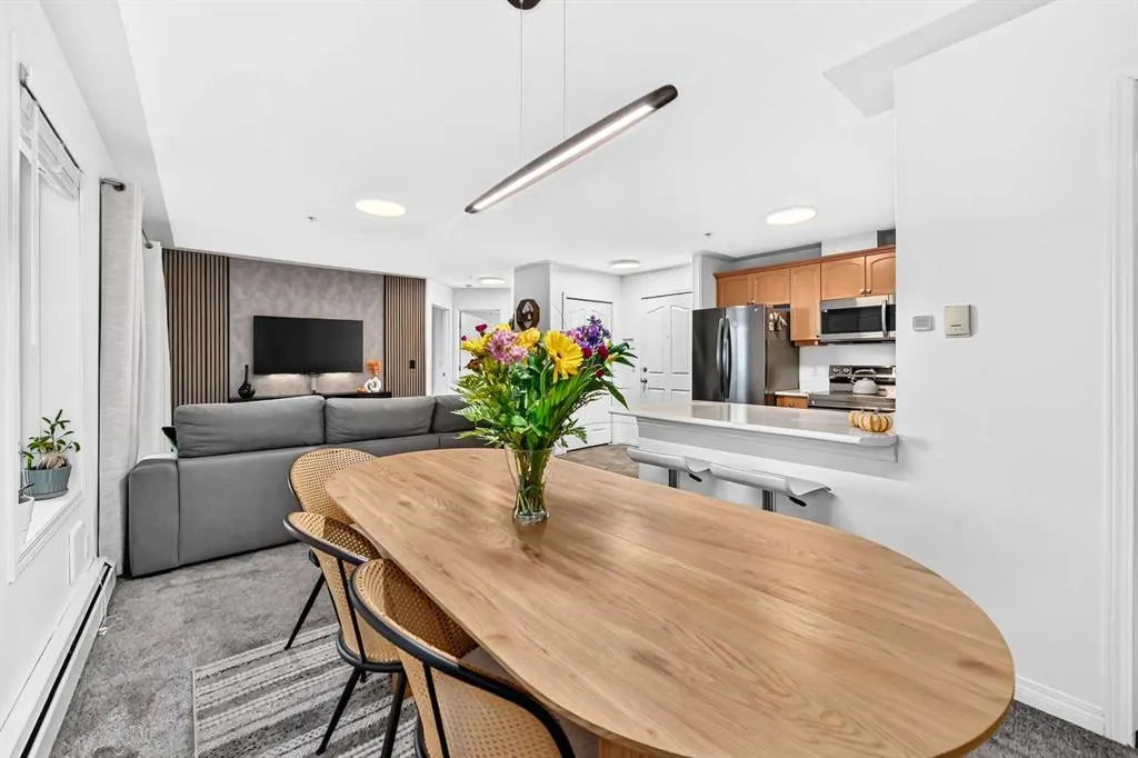 369 Rocky Vista Park NW #302