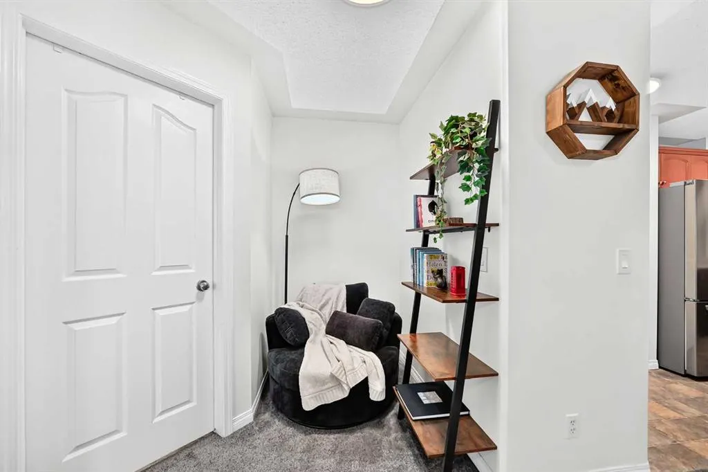 369 Rocky Vista Park NW #302