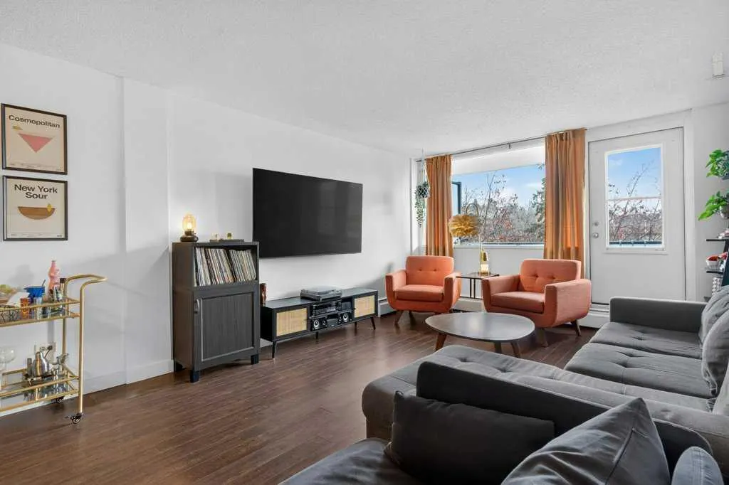 1616 8 Avenue NW #322