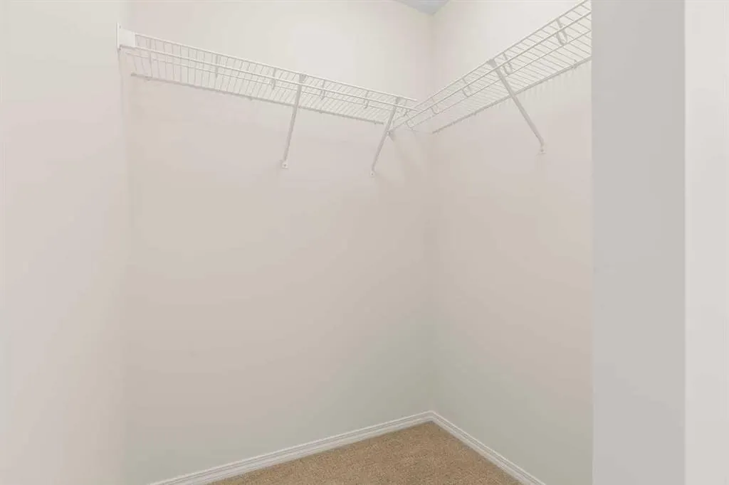 115 Prestwick Villas SE #1212