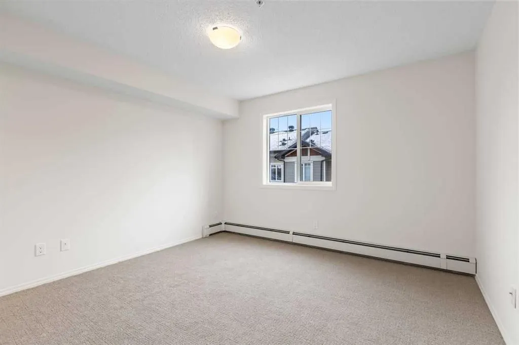 115 Prestwick Villas SE #1212
