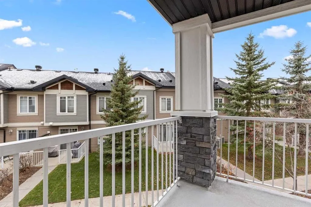 115 Prestwick Villas SE #1212