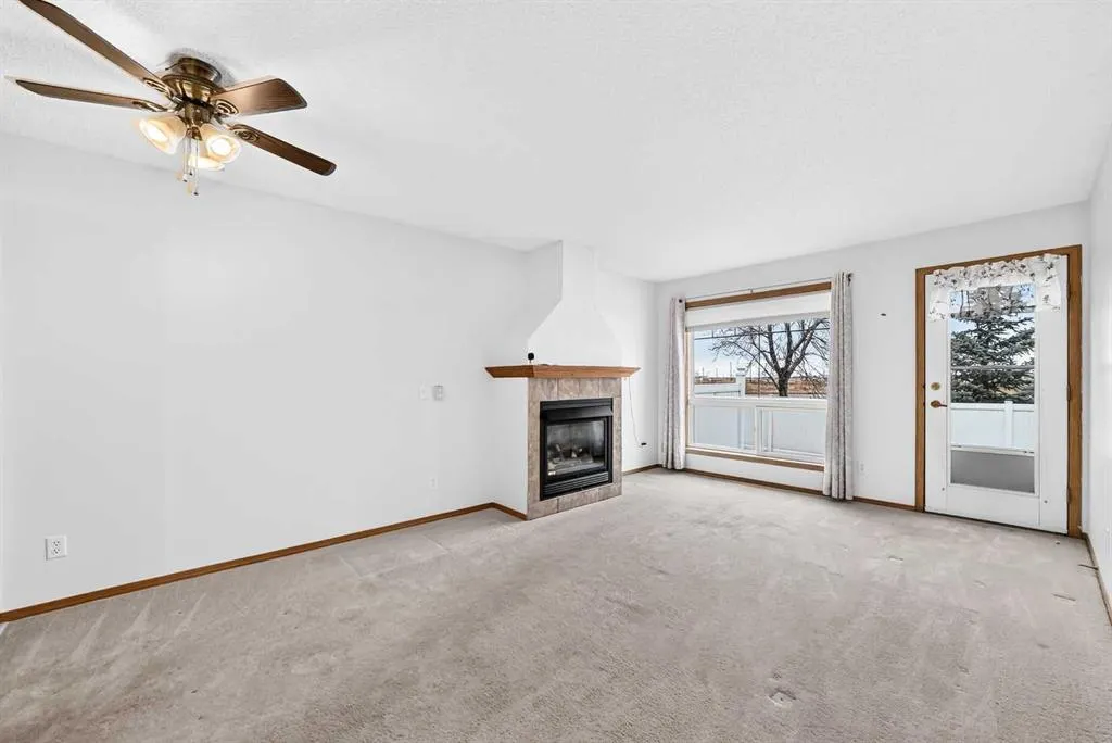 110 Freeman Way NW