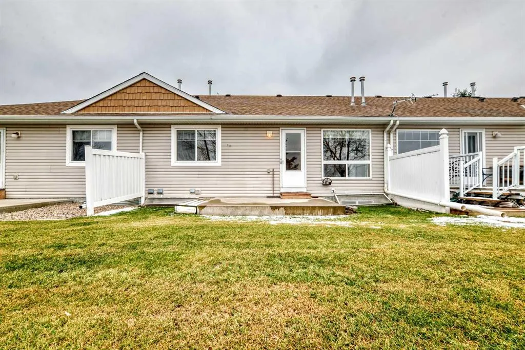 110 Freeman Way NW