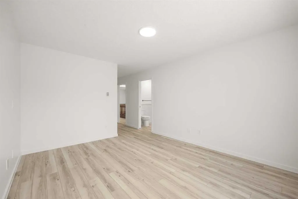 78 Hamptons Circle NW
