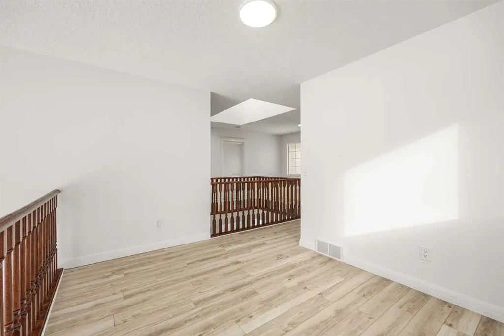 78 Hamptons Circle NW