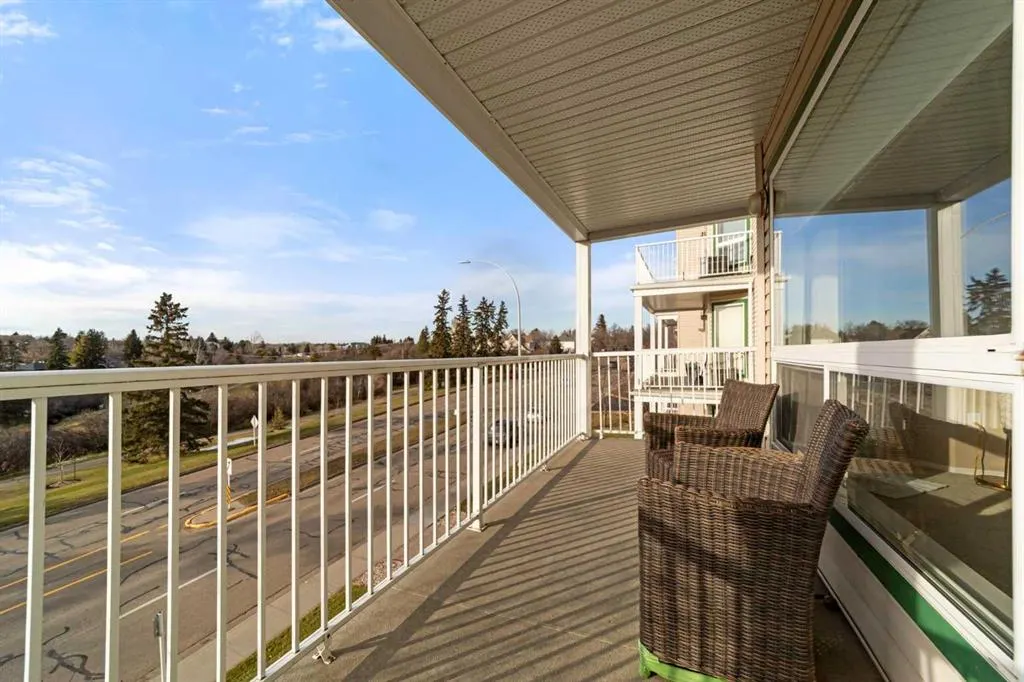 4615 50 Street #306