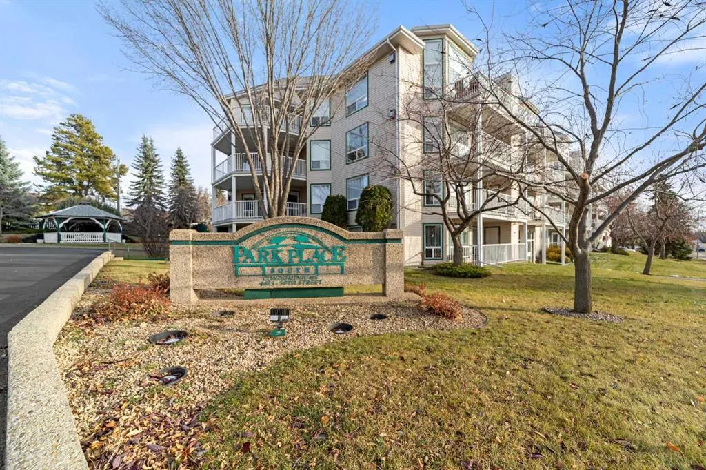 4615 50 Street #306