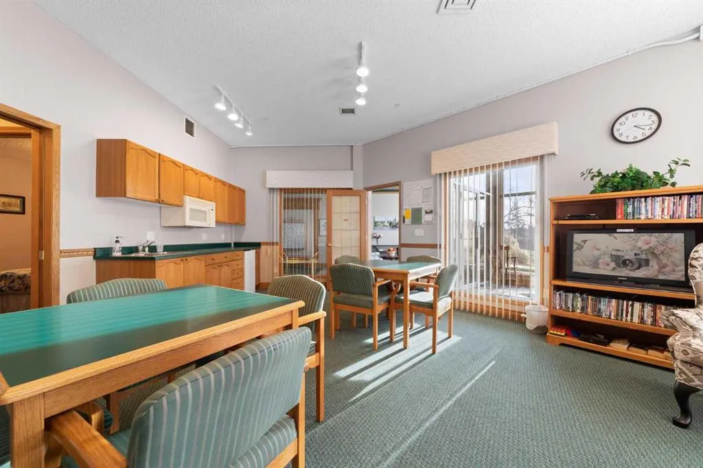 4615 50 Street #306
