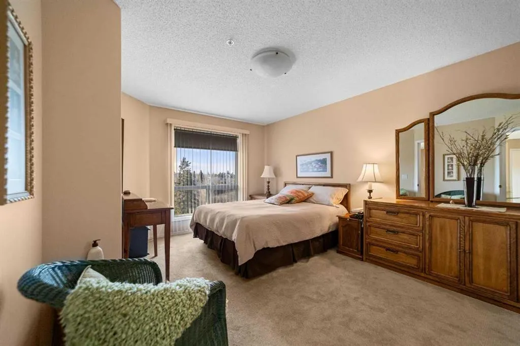 4615 50 Street #306
