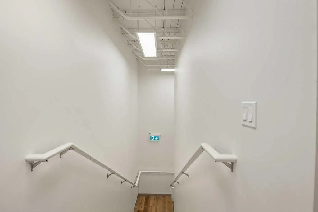 5301 43 Street #122 B