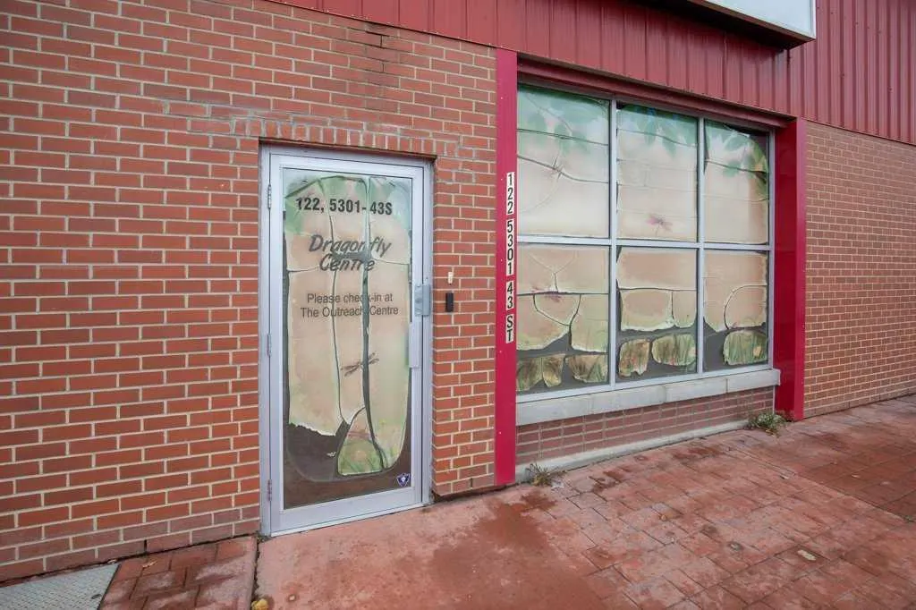 5301 43 Street #122 B
