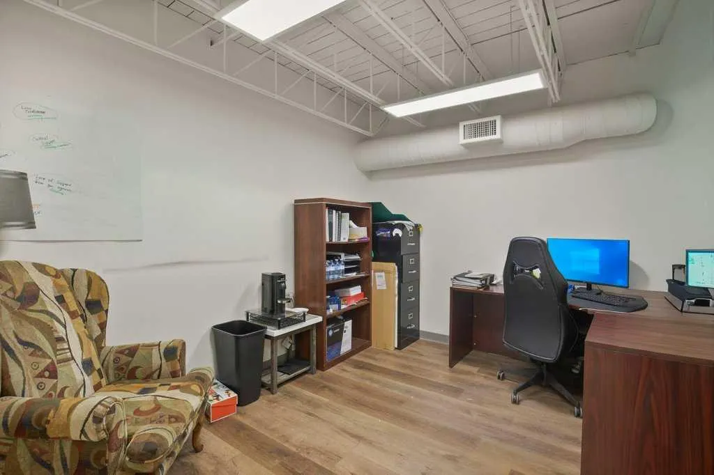 5301 43 Street #122 B