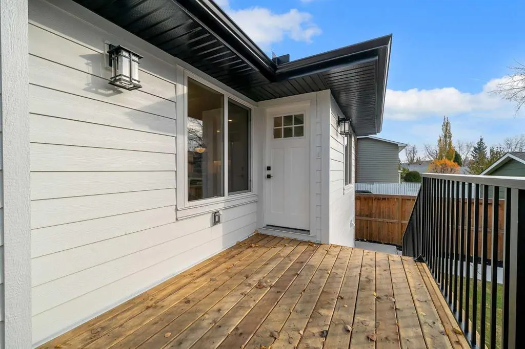 311 Parkglen Crescent SE